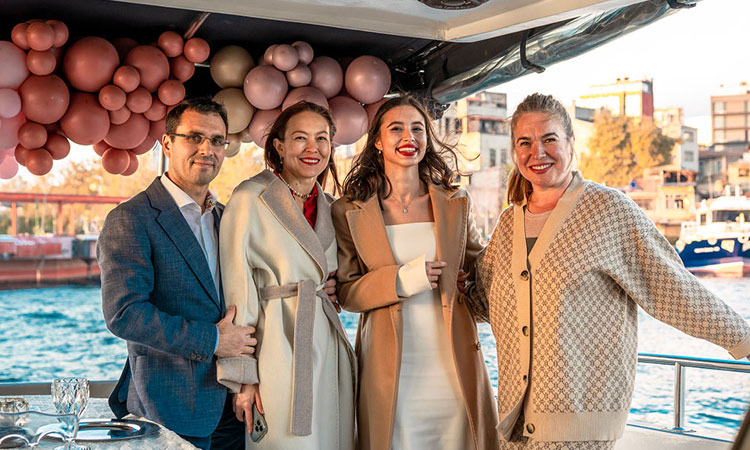 Fiesta de Cumpleaños en el Yate